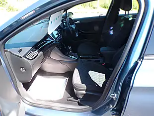 Used 2016 Vauxhall Astra Sri Nav Sports Tourer Blue - Interior and Exterior details 7