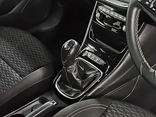 Used 2016 Vauxhall Astra Sri Olympic White - Interior and Exterior details 14
