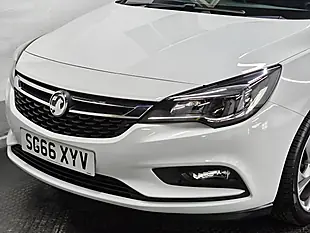 Used 2016 Vauxhall Astra Sri Olympic White - Interior and Exterior details 19