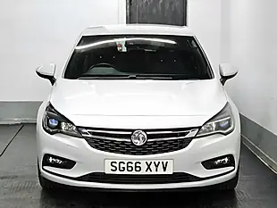 Used 2016 Vauxhall Astra Sri Olympic White - Interior and Exterior details 2