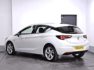 Used 2016 Vauxhall Astra Sri Olympic White - Interior and Exterior details 8