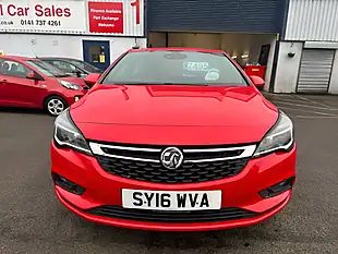 Used 2016 Vauxhall Astra Sri Red - Interior and Exterior details 6