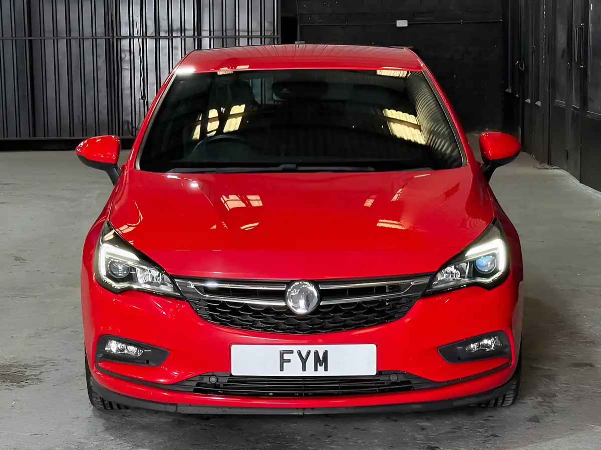 Used 2016 Vauxhall Astra Sri Red - Interior and Exterior details 13