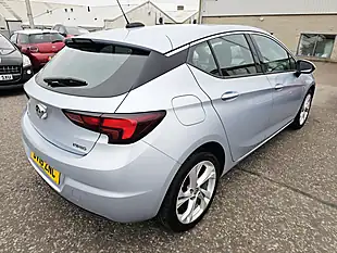 Used 2016 Vauxhall Astra Sri Silver - Interior and Exterior details 5
