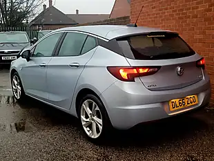 Used 2016 Vauxhall Astra Sri Silver - Interior and Exterior details 3