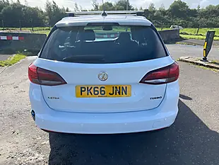 Used 2016 Vauxhall Astra Sri Sports Tourer White - Interior and Exterior details 13