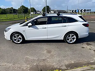 Used 2016 Vauxhall Astra Sri Sports Tourer White - Interior and Exterior details 2