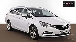 Used 2016 Vauxhall Astra Sri White - Interior and Exterior details 7