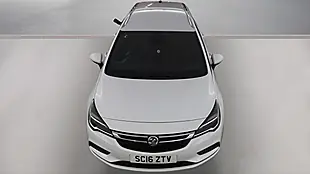 Used 2016 Vauxhall Astra Sri White - Interior and Exterior details 8