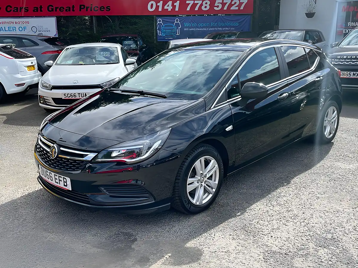 Used 2016 Vauxhall Astra Tech Line Black - Interior and Exterior details 3