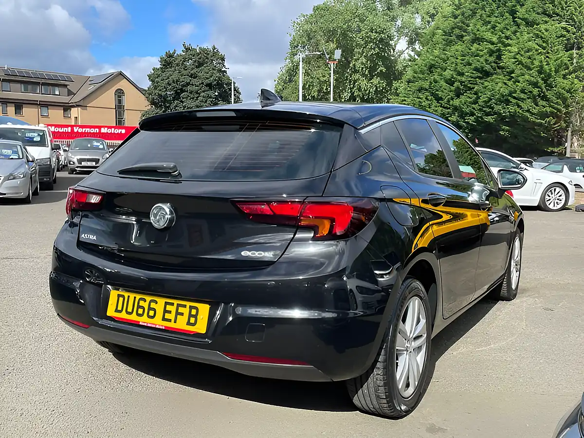 Used 2016 Vauxhall Astra Tech Line Black - Interior and Exterior details 9