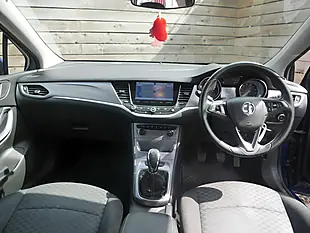 Used 2016 Vauxhall Astra Tech Line Royal Blue - Interior and Exterior details 13
