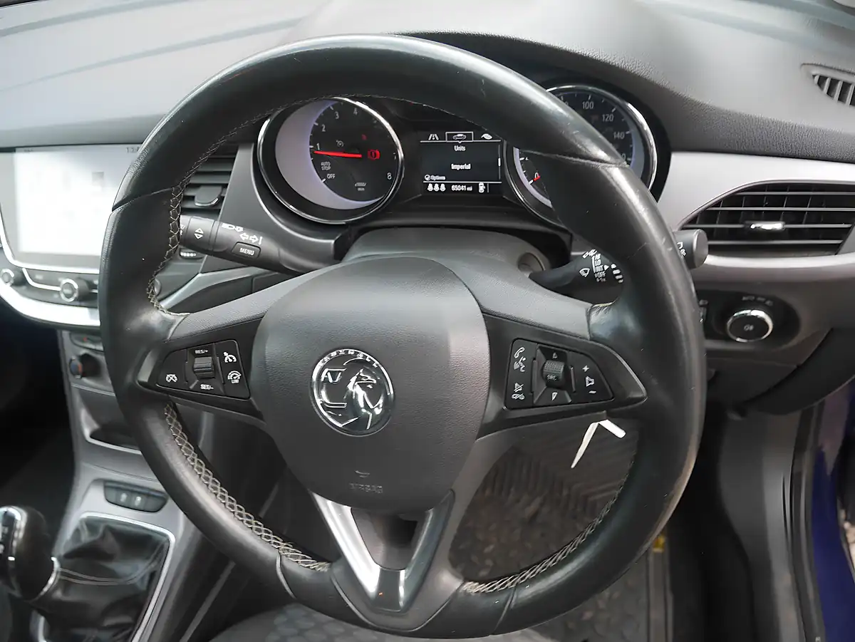 Used 2016 Vauxhall Astra Tech Line Royal Blue - Interior and Exterior details 18