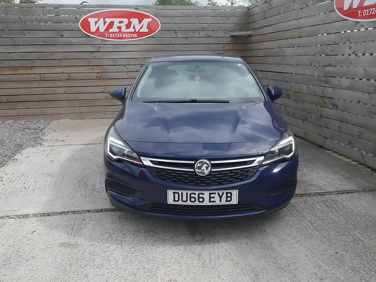 Used 2016 Vauxhall Astra Tech Line Royal Blue - Interior and Exterior details 3