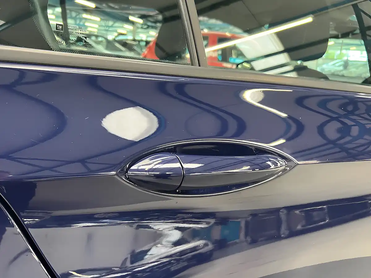 Used 2016 Vauxhall Astra Tech Line Sports Tourer Blue - Interior and Exterior details 17