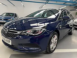 Used 2016 Vauxhall Astra Tech Line Sports Tourer Blue - Interior and Exterior details 6