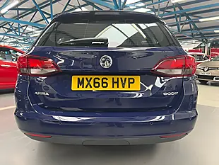Used 2016 Vauxhall Astra Tech Line Sports Tourer Blue - Interior and Exterior details 8