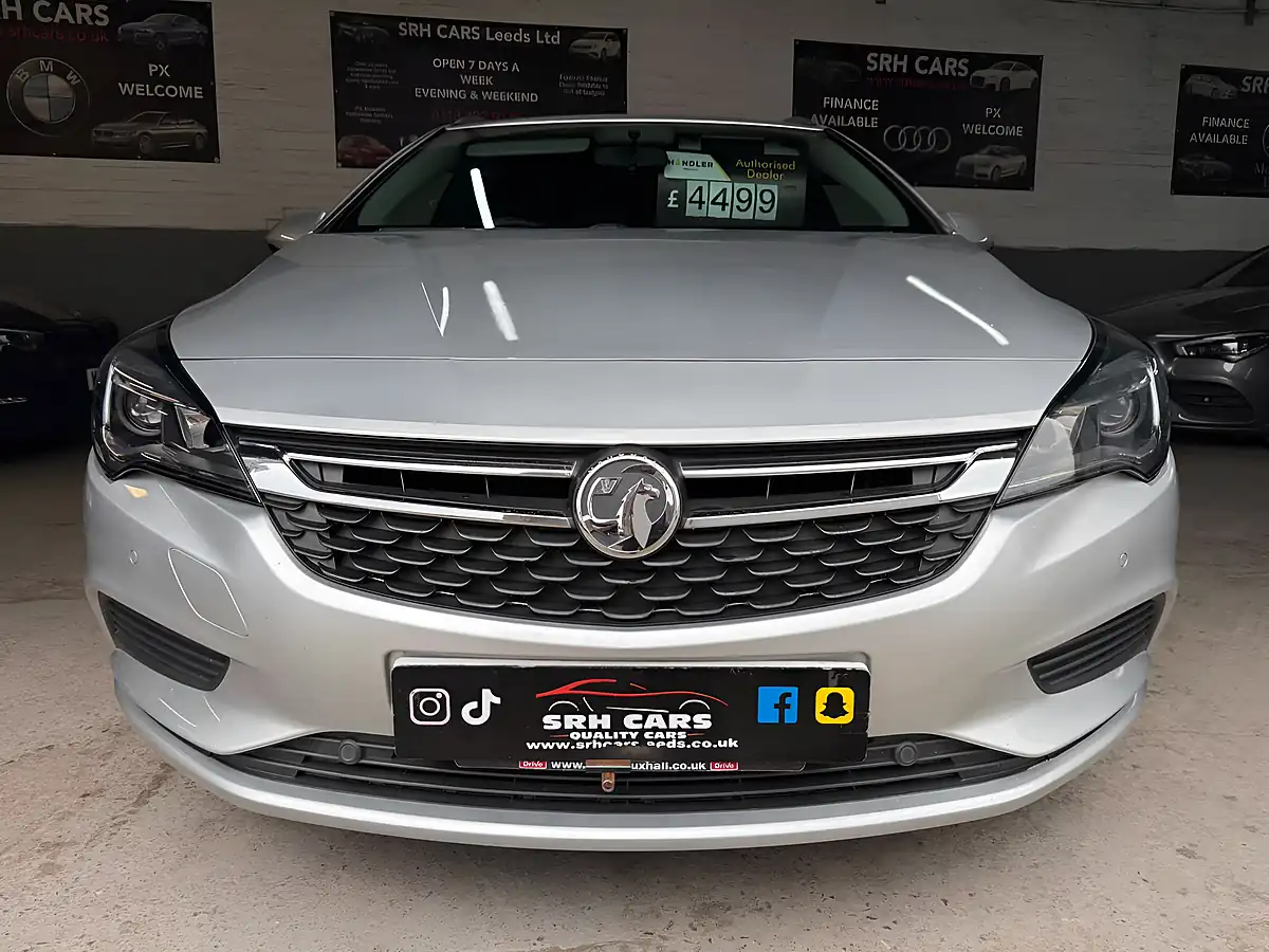 Used 2016 Vauxhall Astra Tech Line Sports Tourer Silver - Interior and Exterior details 6