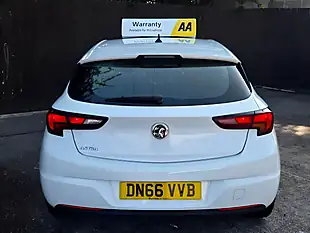 Used 2016 Vauxhall Astra Tech Line White - Interior and Exterior details 6