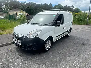 Used 2016 Vauxhall Combo L1 H1 White - Interior and Exterior details 3