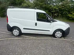 Used 2016 Vauxhall Combo L1 H1 White - Interior and Exterior details 4