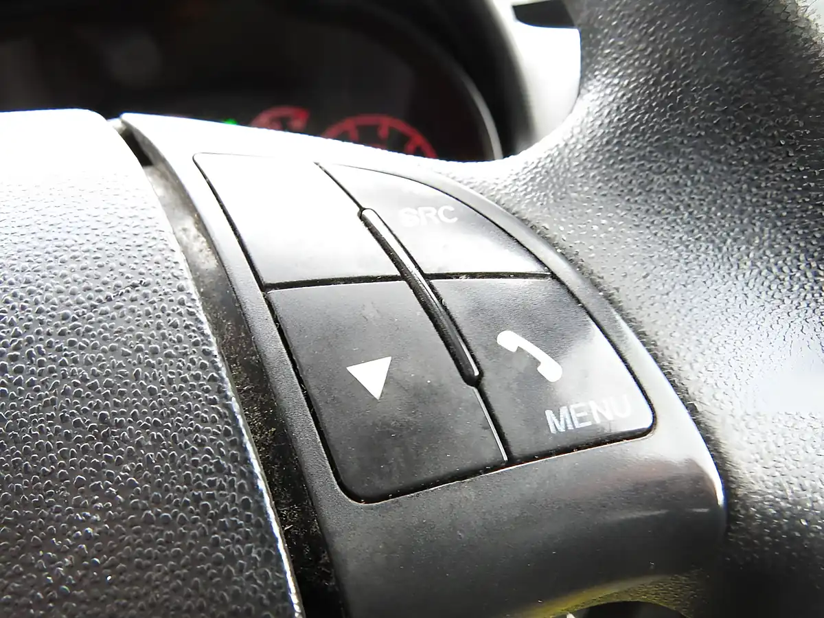 Used 2016 Vauxhall Combo Panel Van White - Interior and Exterior details 15