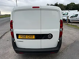 Used 2016 Vauxhall Combo Panel Van White - Interior and Exterior details 4