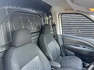 Used 2016 Vauxhall Combo Silver - Interior and Exterior details 14