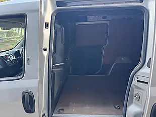 Used 2016 Vauxhall Combo Silver - Interior and Exterior details 19