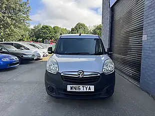 Used 2016 Vauxhall Combo Silver - Interior and Exterior details 6