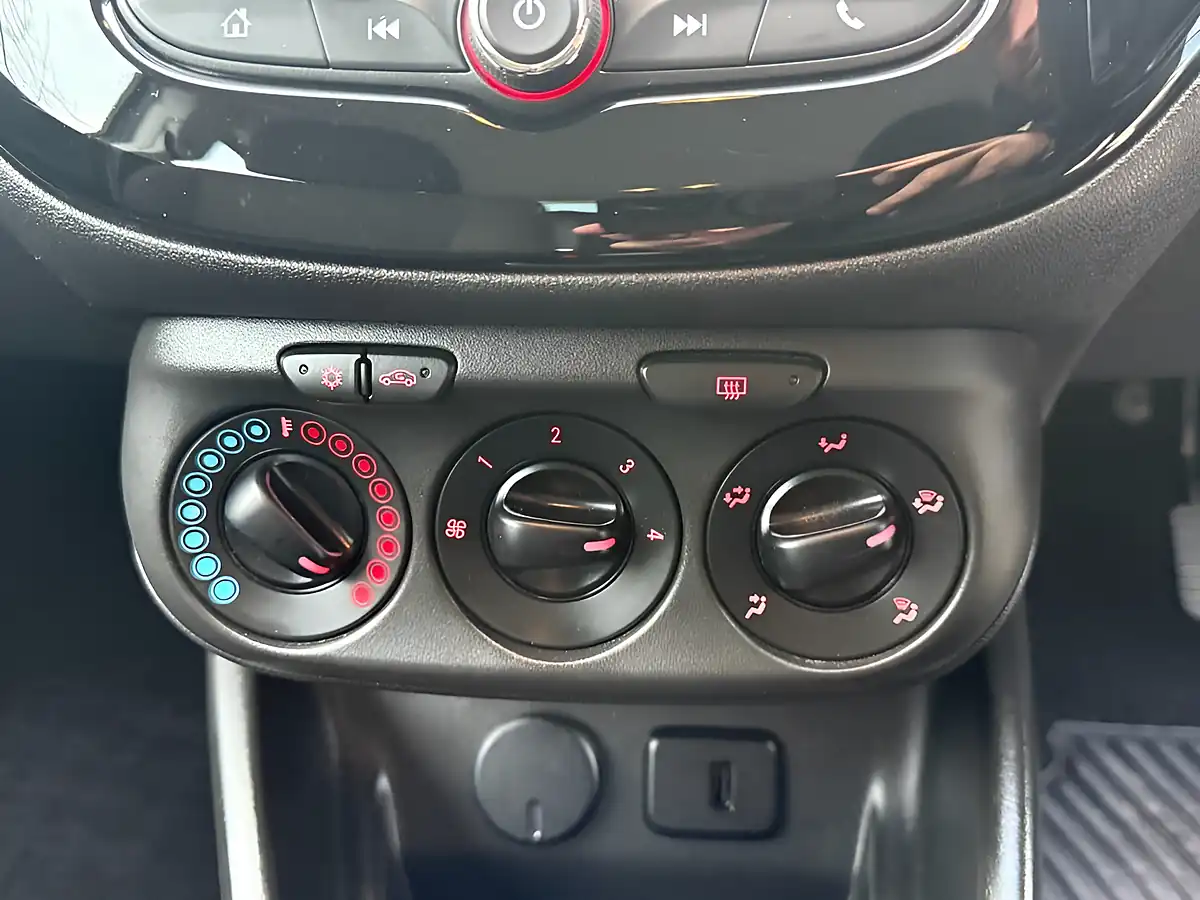Used 2016 Vauxhall Corsa Black - Interior and Exterior details 14