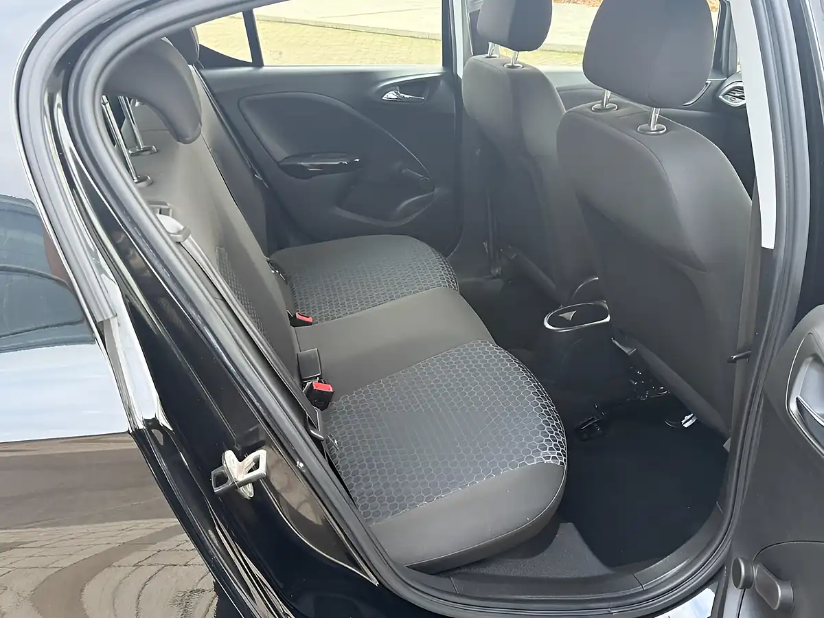 Used 2016 Vauxhall Corsa Black - Interior and Exterior details 19