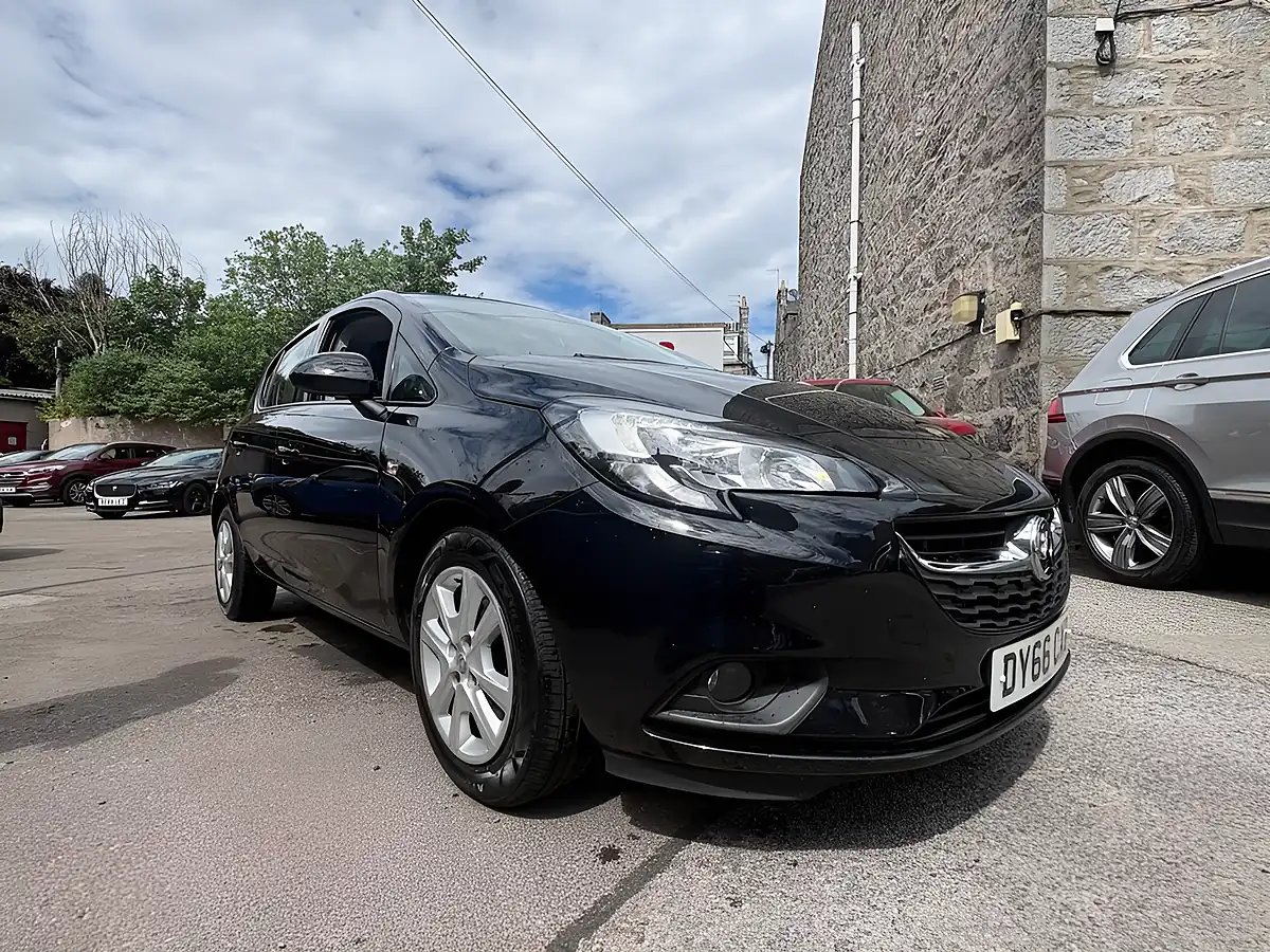 Used 2016 Vauxhall Corsa Design Black - Interior and Exterior details 3