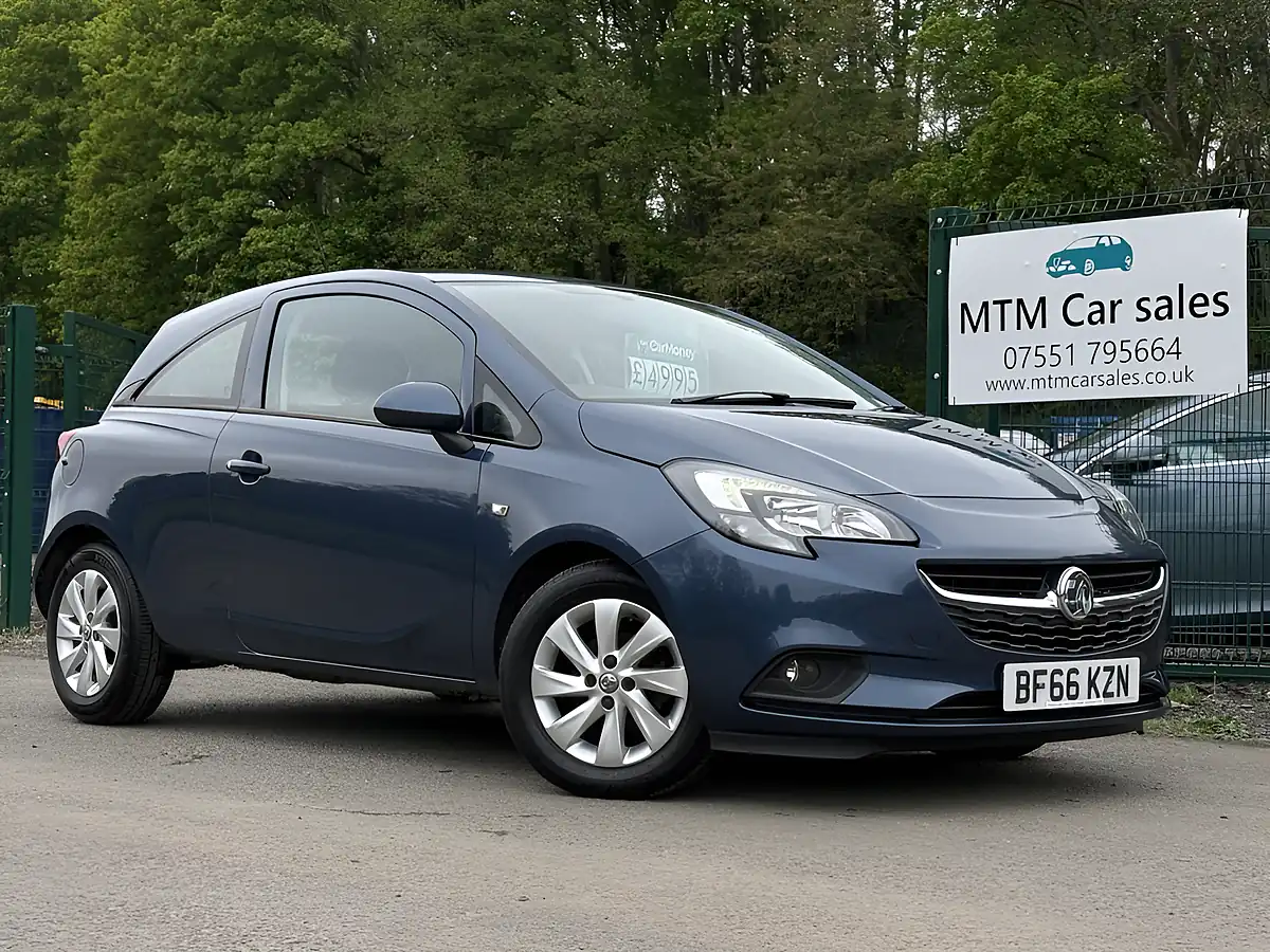 Used 2016 Vauxhall Corsa Design Blue - Front View