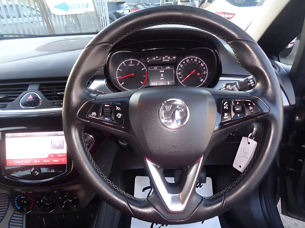 Used 2016 Vauxhall Corsa Design Grey - Interior and Exterior details 7