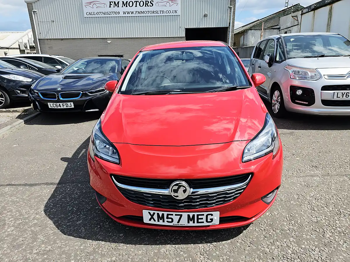 Used 2016 Vauxhall Corsa Design Red - Front View
