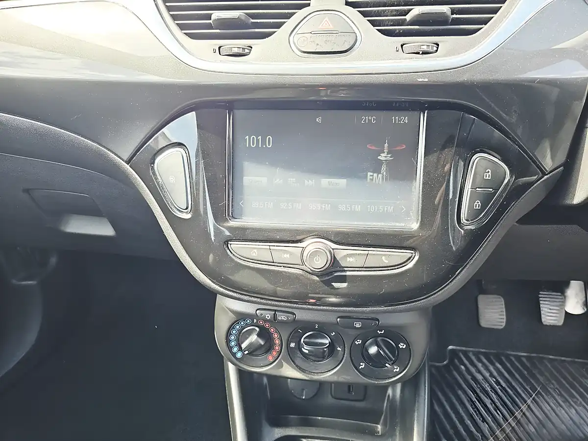 Used 2016 Vauxhall Corsa Design Red - Interior and Exterior details 11