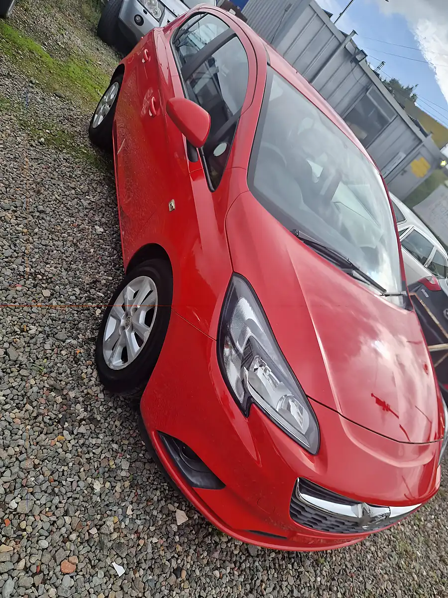 Used 2016 Vauxhall Corsa Design Red - Interior and Exterior details 3