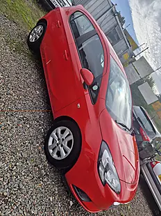 Used 2016 Vauxhall Corsa Design Red - Interior and Exterior details 4