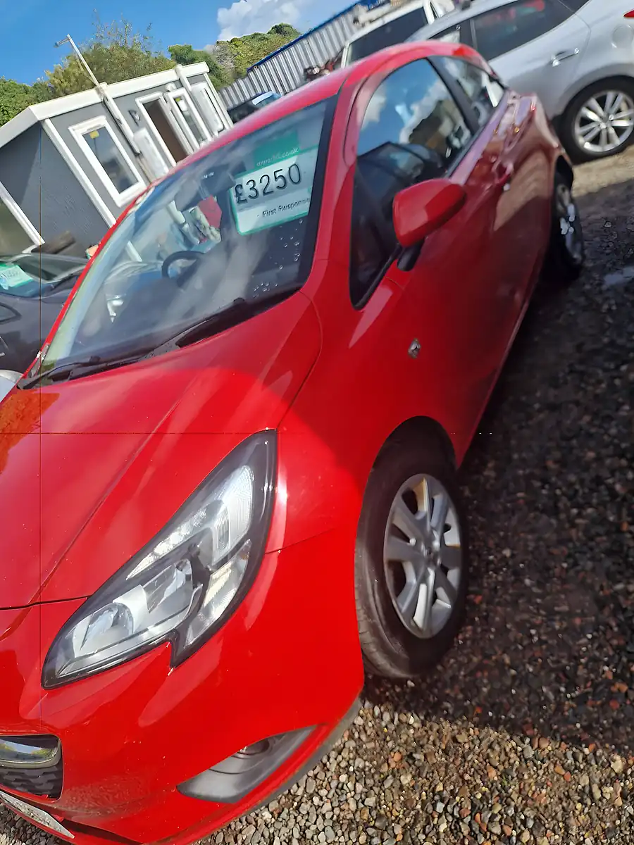 Used 2016 Vauxhall Corsa Design Red - Interior and Exterior details 3