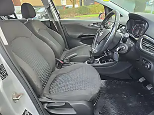 Used 2016 Vauxhall Corsa Design Silver - Interior and Exterior details 12
