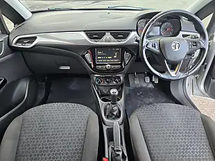 Used 2016 Vauxhall Corsa Design Silver - Interior and Exterior details 19