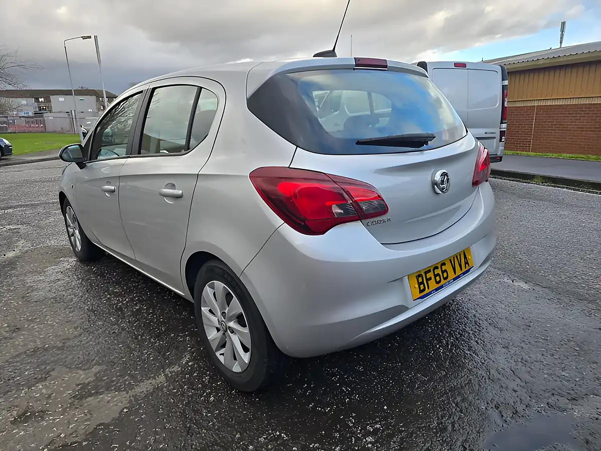 Used 2016 Vauxhall Corsa Design Silver - Interior and Exterior details 8