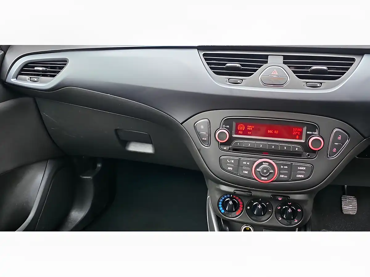 Used 2016 Vauxhall Corsa Ecoflex White - Interior and Exterior details 16