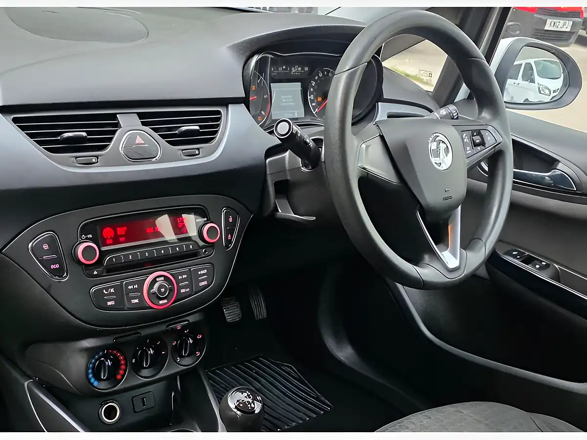 Used 2016 Vauxhall Corsa Ecoflex White - Interior and Exterior details 19