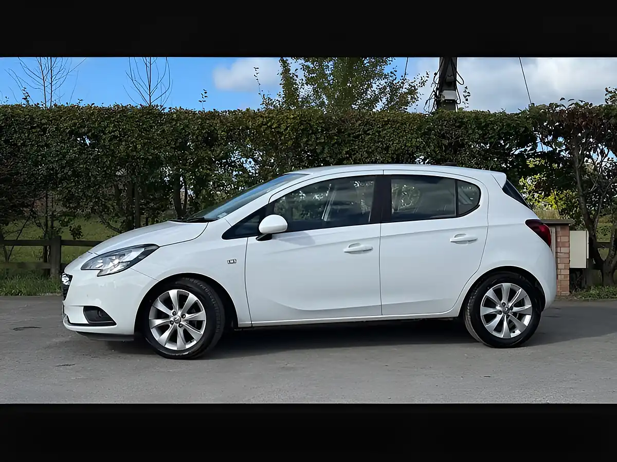 Used 2016 Vauxhall Corsa Energy Ac White - Interior and Exterior details 10