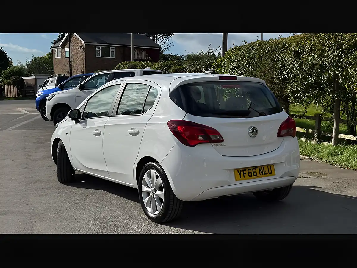Used 2016 Vauxhall Corsa Energy Ac White - Interior and Exterior details 3