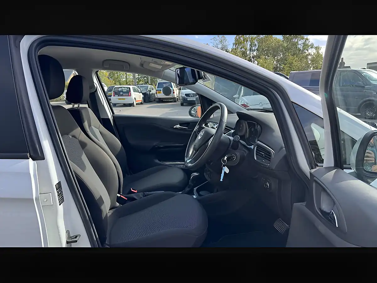 Used 2016 Vauxhall Corsa Energy Ac White - Interior and Exterior details 8