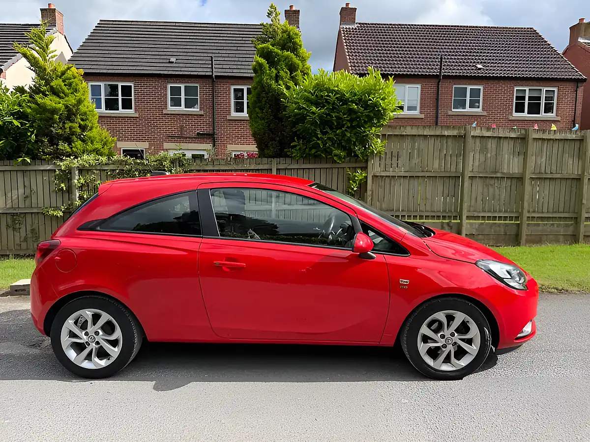 Used 2016 Vauxhall Corsa Energy Red - Interior and Exterior details 4