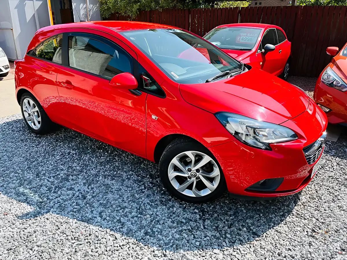 Used 2016 Vauxhall Corsa Energy Red - Front View